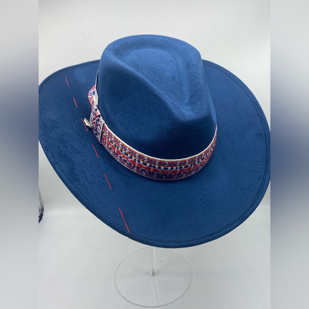 “Safire” by The Chapeauholic